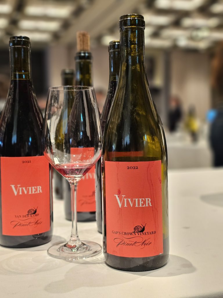 비비에 갭스 크라운 빈야드 피노 누아(Vivier Gaps Crown Vineyard Pinot Noir) 2022